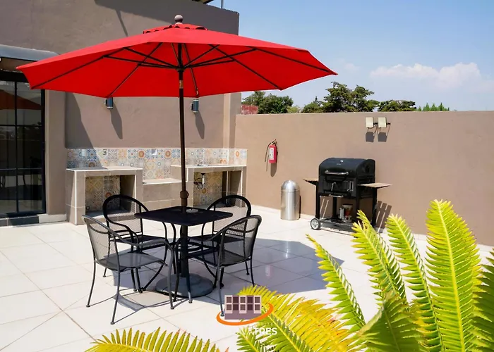 Apartment S04 King Premium Tec Cem Con Cocineta Wifi Balcon Parking Terraza