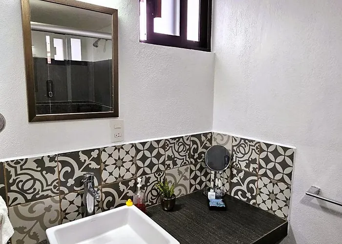 Apartment S04 King Premium Tec Cem Con Cocineta Wifi Balcon Parking Terraza